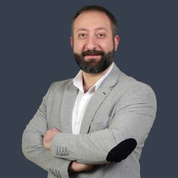 آرین فلاح