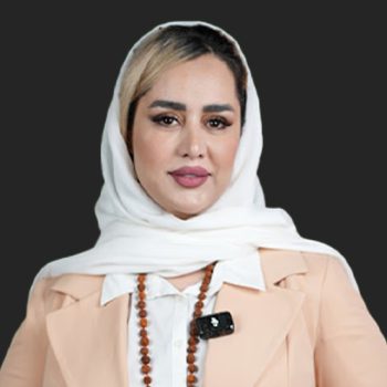 فاطمه پاکی